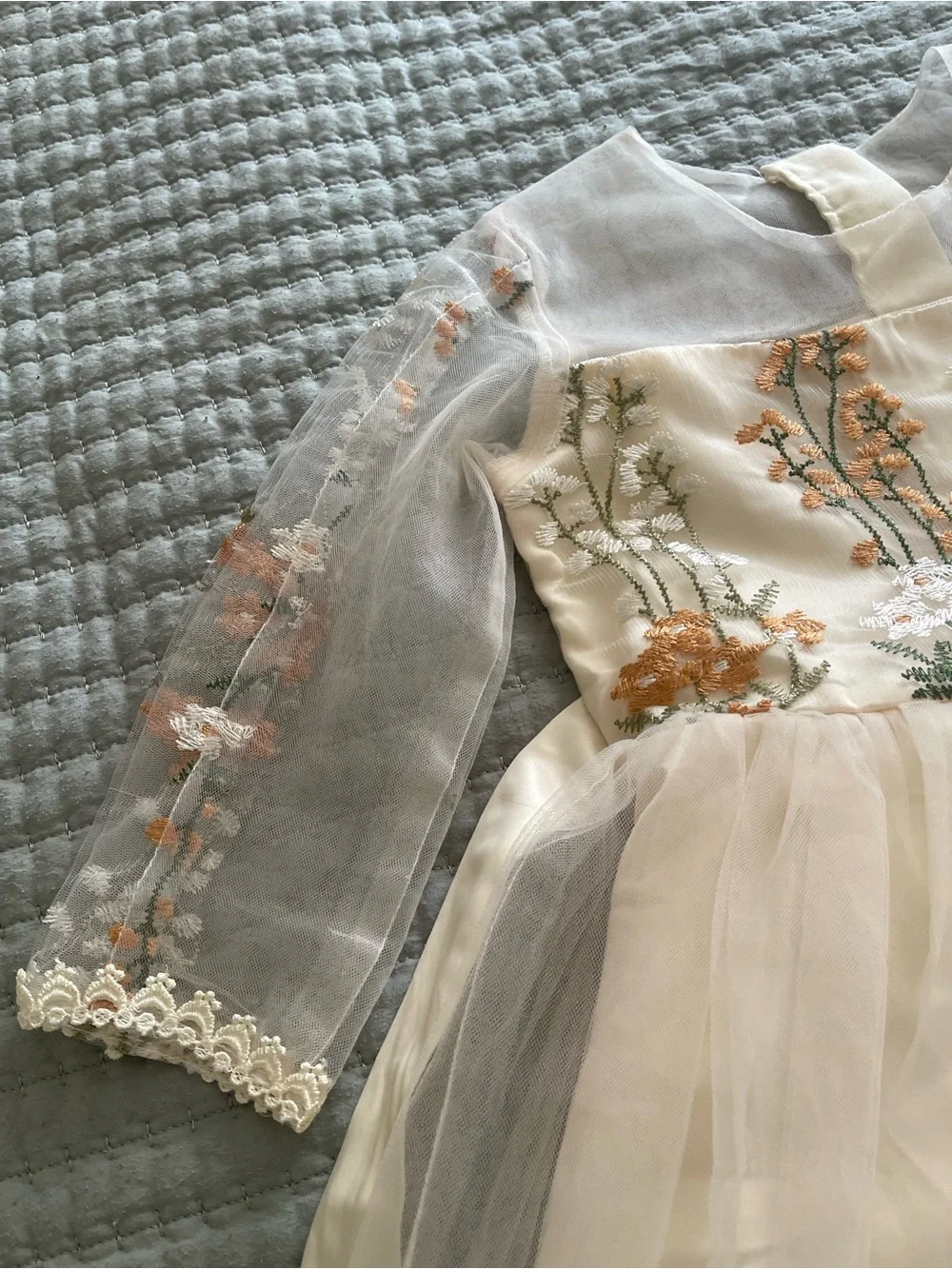 Girls' Ivory Floral Applique Tulle Formal Dress